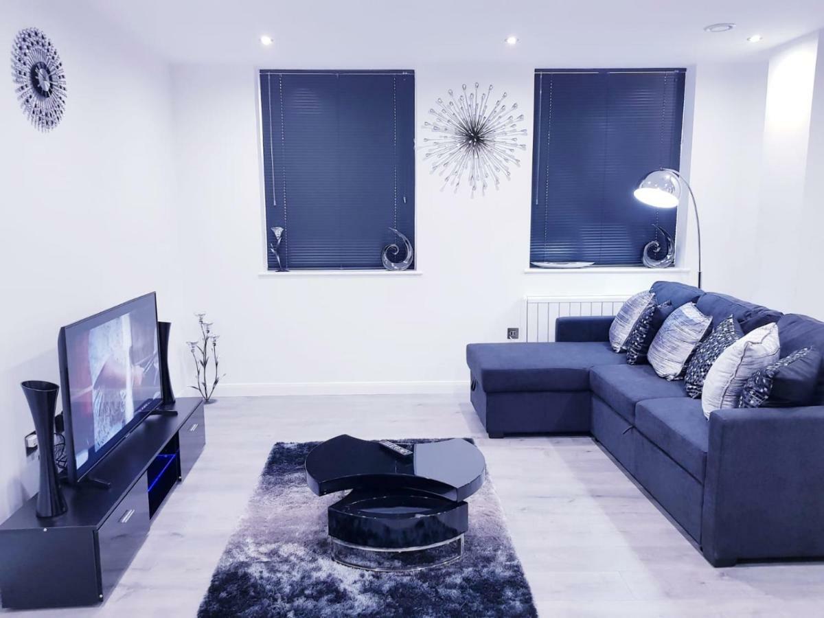 Z Home Apartments Leicester Exterior foto